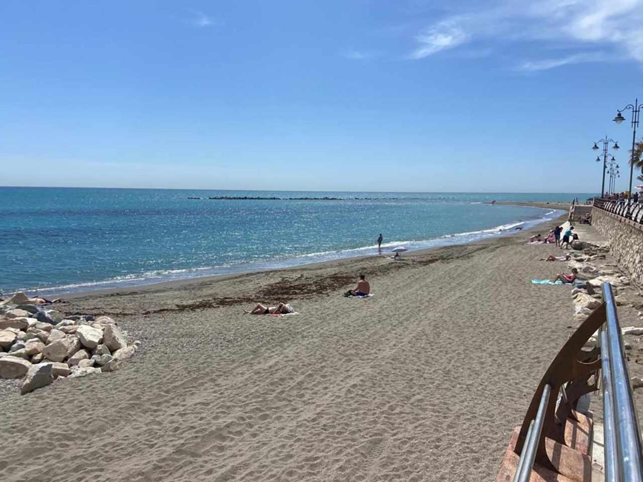 Mar En Calma Benalmadena Apartment Luaran gambar
